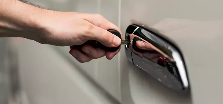 Why Choose Our Auto Locksmith Team in Richmond West, FL?